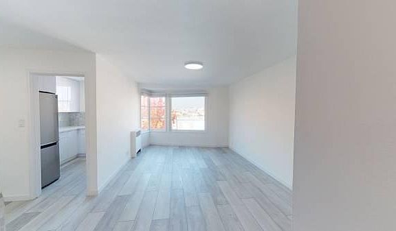 3rd image of 700 Church St APT 308