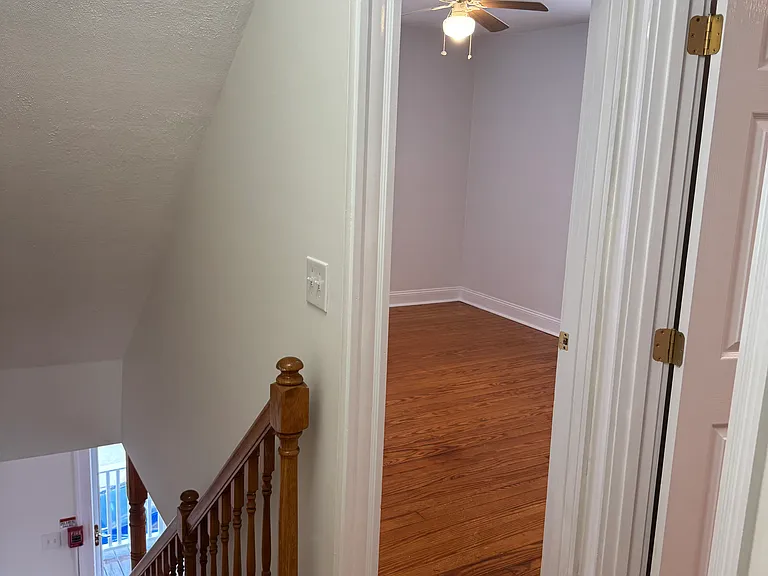 7 Whitwell Ave #1 — Photo 17