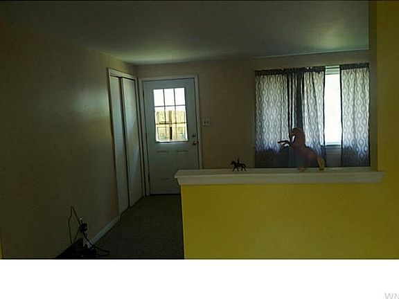 4th image of 9407 Steffi Dr