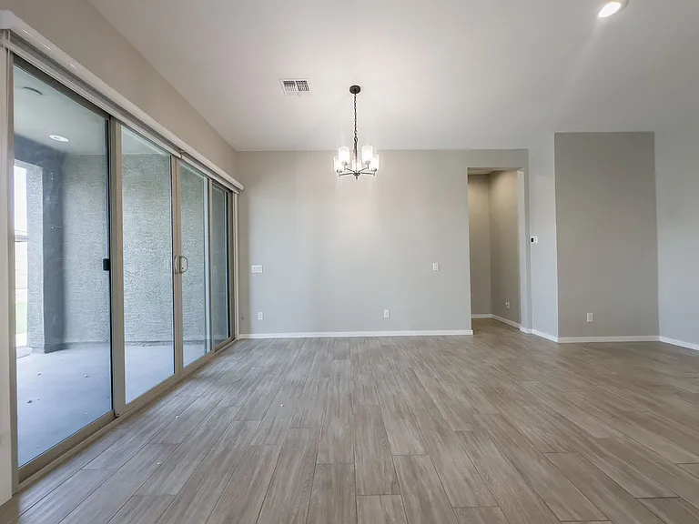 19576 W Cartwright Ave — Photo 15