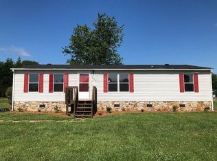2271 Dillon Dr, Newton, NC 28658