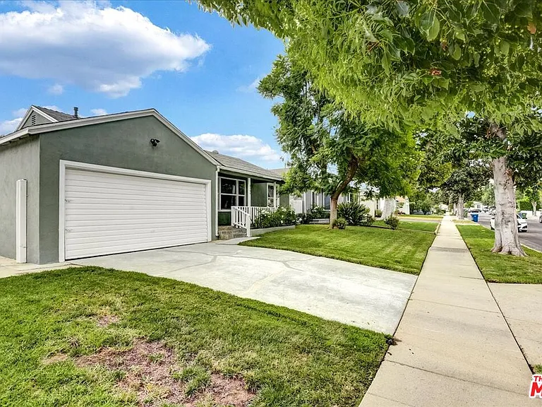 6200 Jamieson Ave — Photo 3