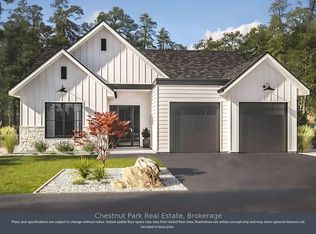 384 Golf Course Rd, Huntsville, ON P1H1N7