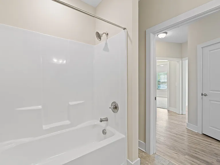 Gateway Apartments — Photo 24