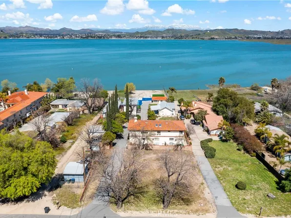 17240 Grand Ave, Lake Elsinore, CA 92530