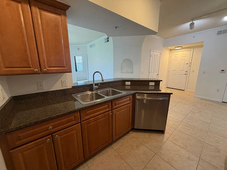 12970 Positano Cir #306 — Photo 8