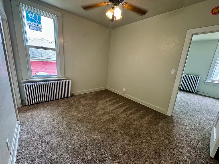 1622 Washington St #4 — Photo 6