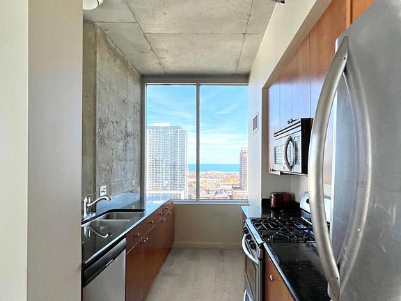 4th image of 1720 S Michigan Ave APT 1801