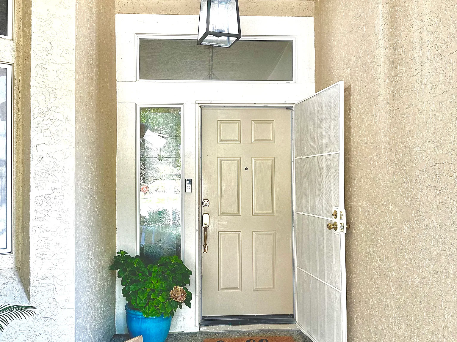 3 bed, 1827 sqft, $3,500 — Photo 3