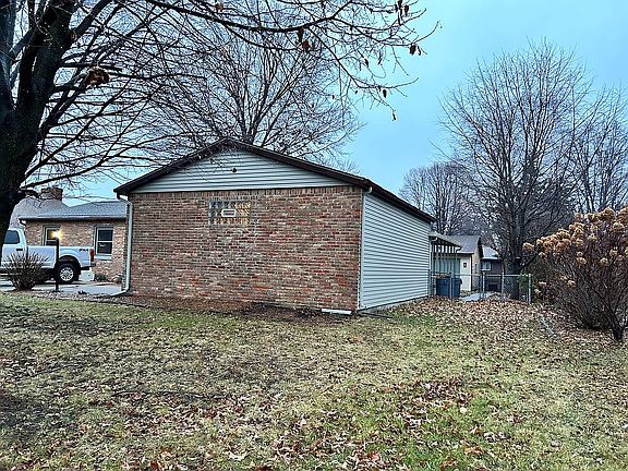2nd image of 2507 Lindsay Rd