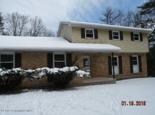 1340 Sherwood Forest Rd, Stroudsburg, PA 18360