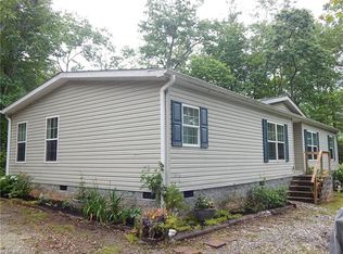 175 Van Buren Dr, Lake Toxaway, NC 28747