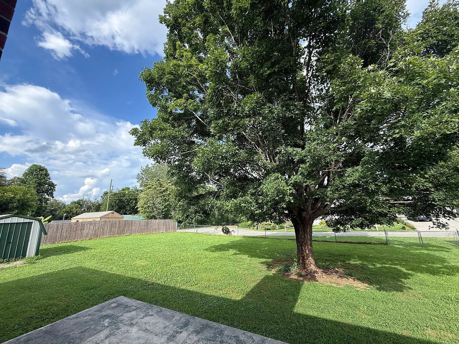 3 bed, 1.5 bath, 1176 sqft, $1,850 — Photo 4