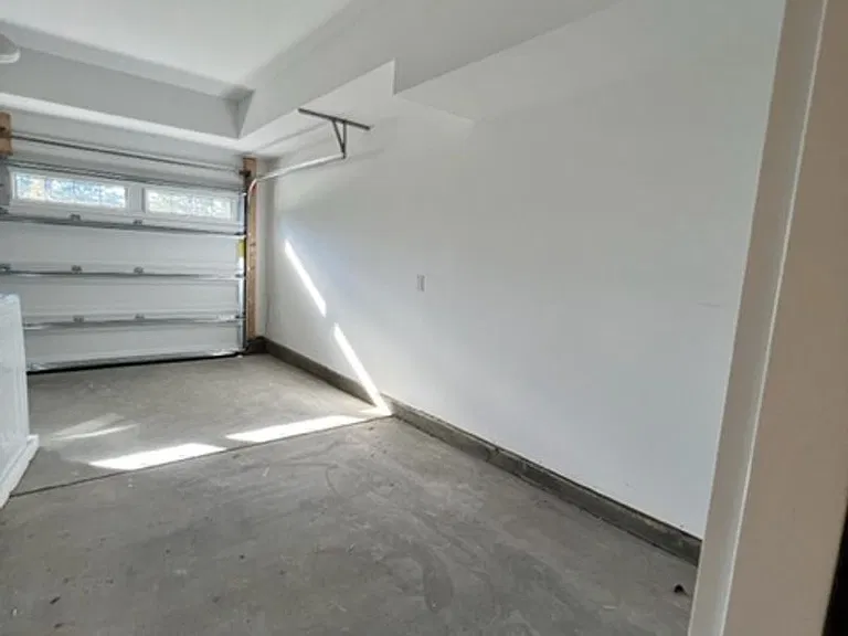 1110 Kiernan Grove Ln — Photo 22