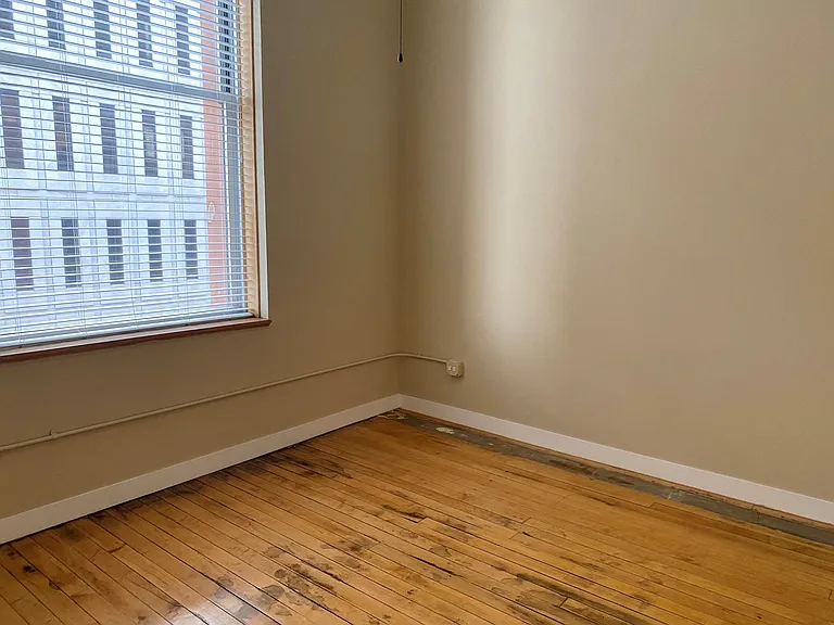Pioneer Endicott — Photo 151