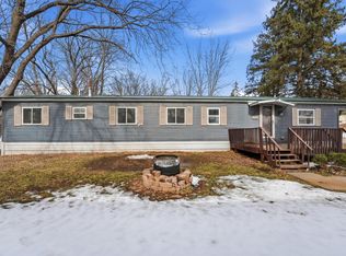 1335 W River St UNIT 4, Monticello, MN 55362