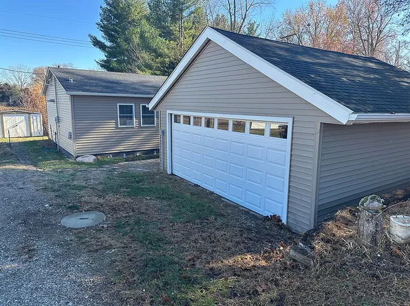 212 Minch St, South Pekin, IL 61564