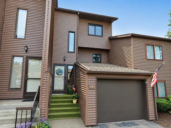 543 Montroyale Dr, Erie, PA 16504