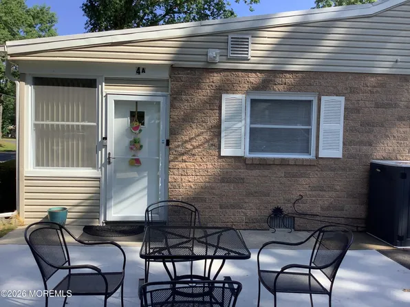 4A Pine Street, Toms River, NJ 08757