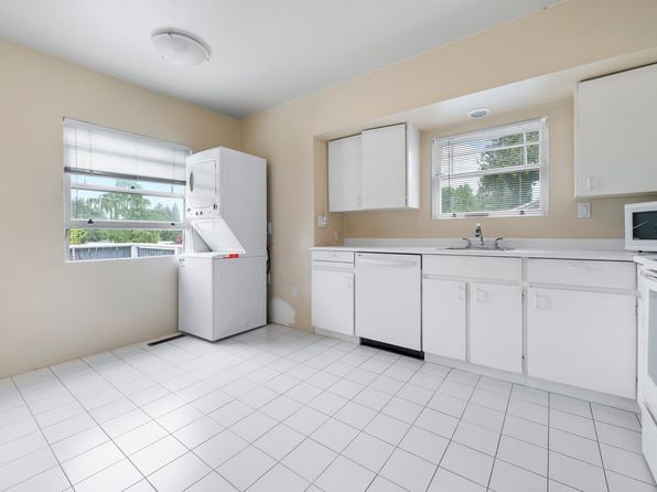 3 bedroom rental in Burnaby — photo 11