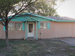 416 S Sycamore Ave, Roswell, NM 88203