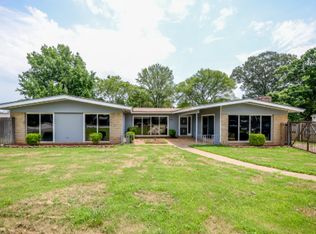 3164 Overbrook Rd, Memphis, TN 38128