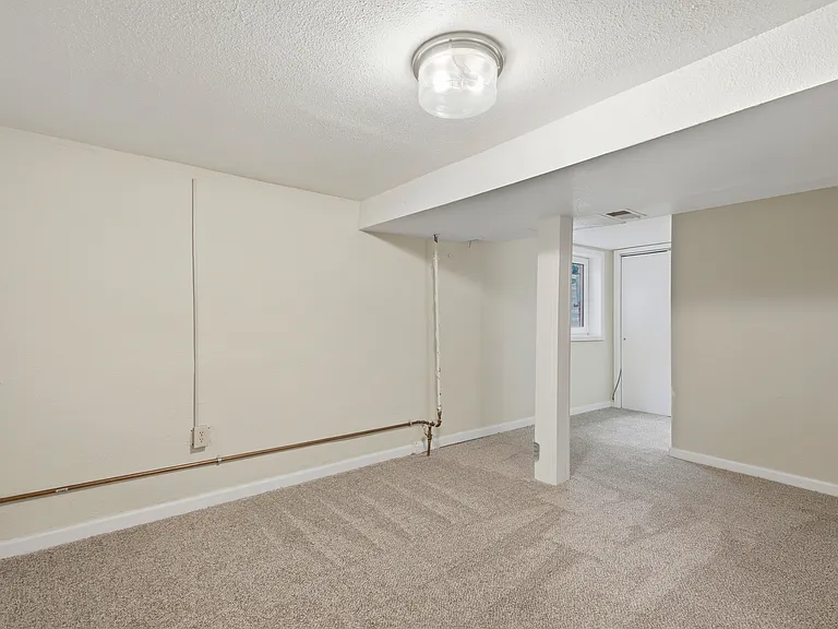 1433 N Milwaukee St #BM — Photo 14