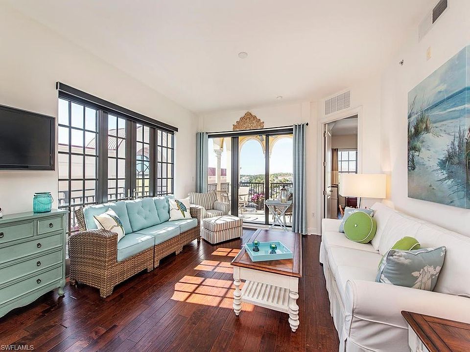1st image of 23191 Fashion Dr Unit 304