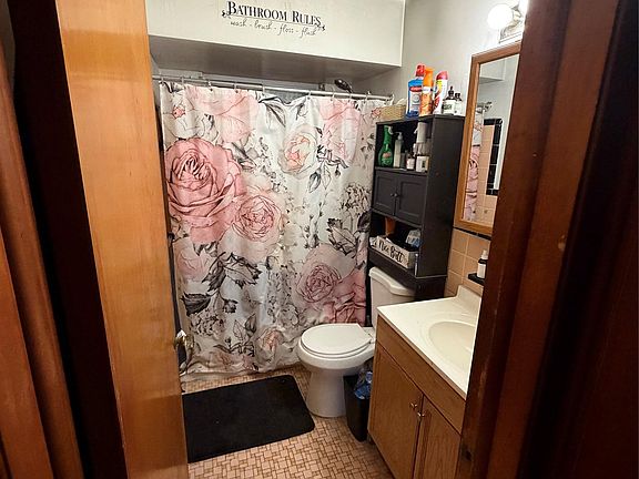 2nd image of 24287 Teppert Ave