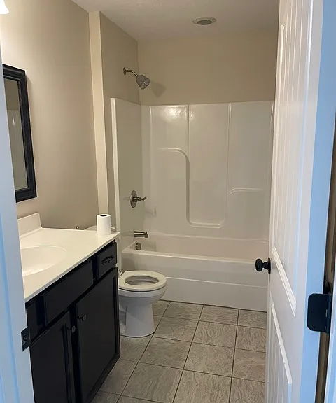 384 Johnson Dr — Photo 7