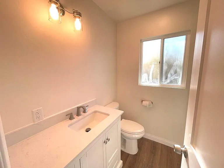 5215 Waring Rd — Photo 15