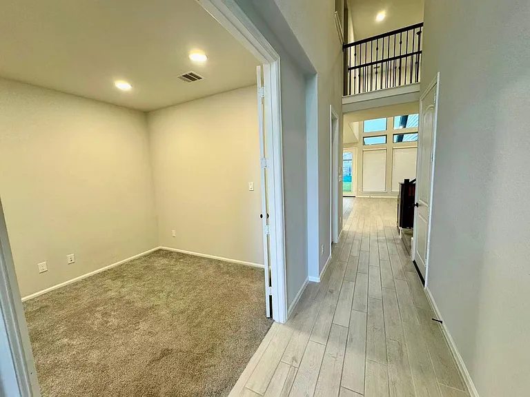 10503 Shining Dawn Way — Photo 2