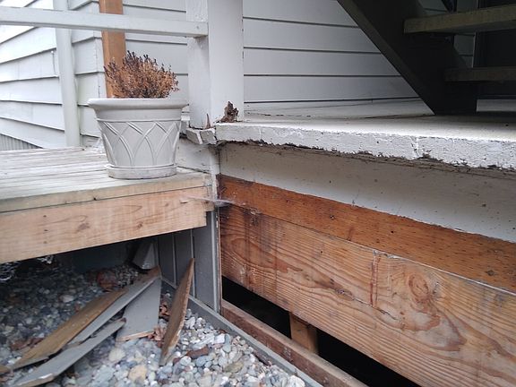 4th image of 3920 Lake Washington Blvd SE #7C