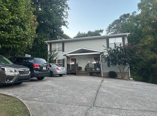 213 Alpine Dr, Rossville, GA 30741