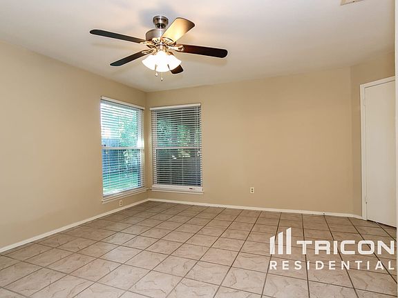 2nd image of 12211 Kleinmeadow Dr