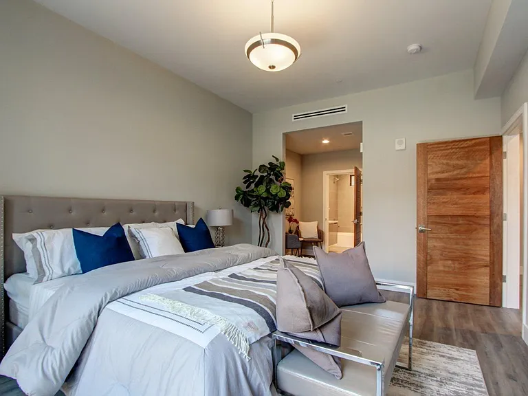 330 Salem St #304 — Photo 13