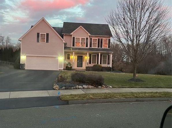 Manchester CT Luxury Homes For Sale 51 Homes Zillow   B00bbb832732d939ea60b38002372fd2 P E 