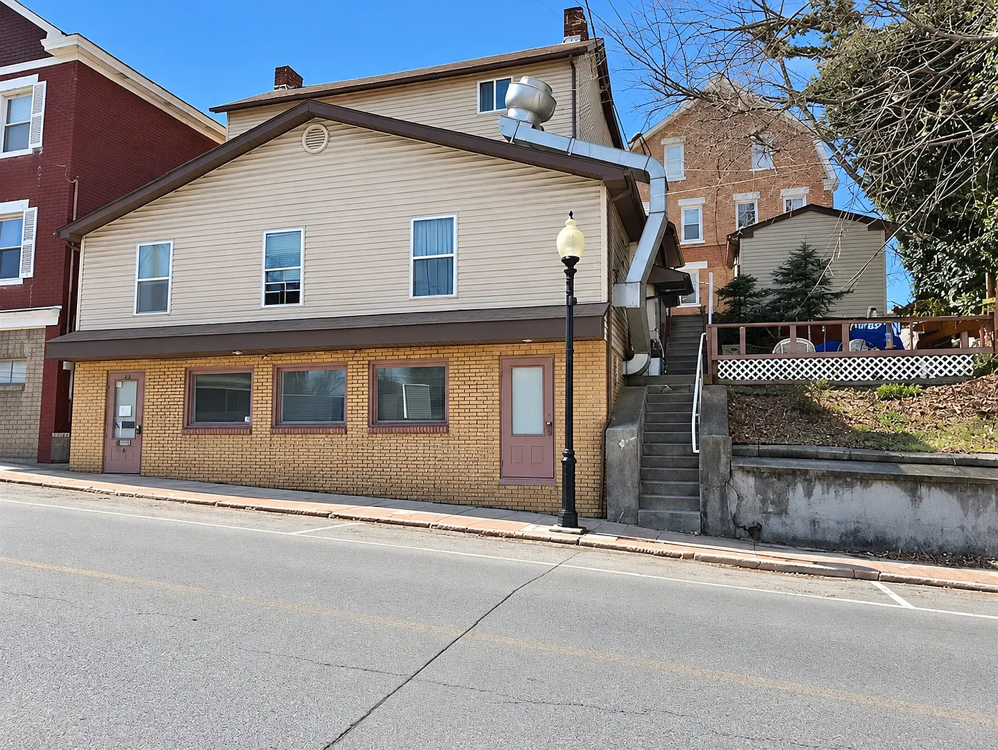 620 Carothers Avenue — Photo 1
