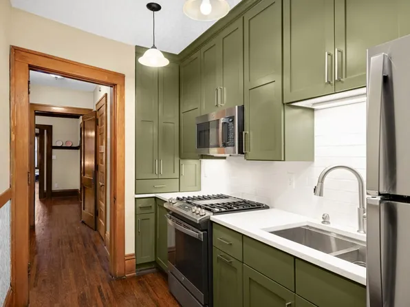 641 Marshall Ave APT 4, Saint Paul, MN 55104