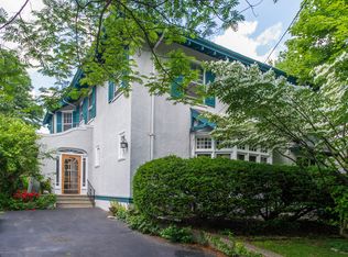 9 Salisbury Rd, Brookline, MA 02445