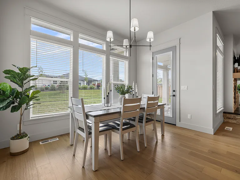 1293 W Capstone Dr — Photo 26
