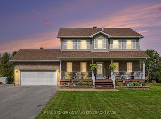 17615 Island Rd, South Stormont, ON K0C1S0