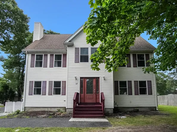 37 Wenonah Rd, Wareham, MA 02571