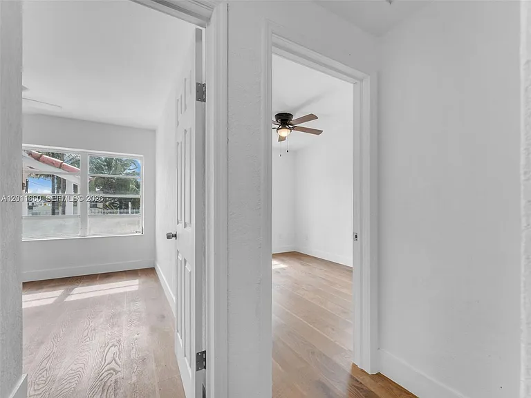 520 NW 32nd Pl #520 — Photo 28