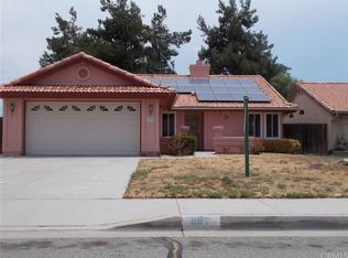 992 Gloria Dr, Hemet, CA 92545