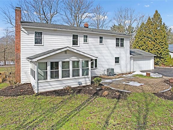 4th image of 5215 Maple Springs Dr