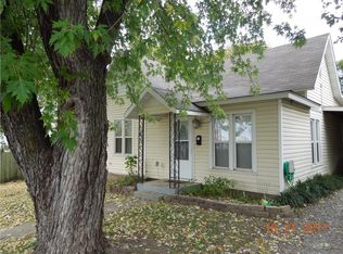 107 Hubbert St, Berryville, AR 72616