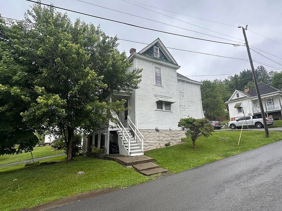 1st image of 800 Potomac Ave