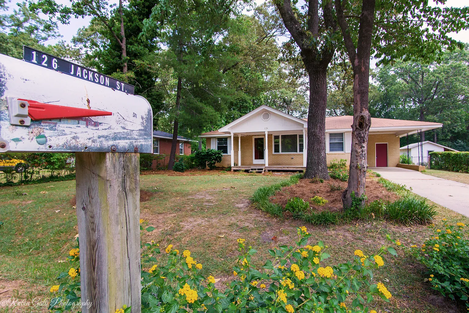 126 Jackson St photo 1