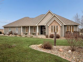 1539 239th St, State Center, IA 50247